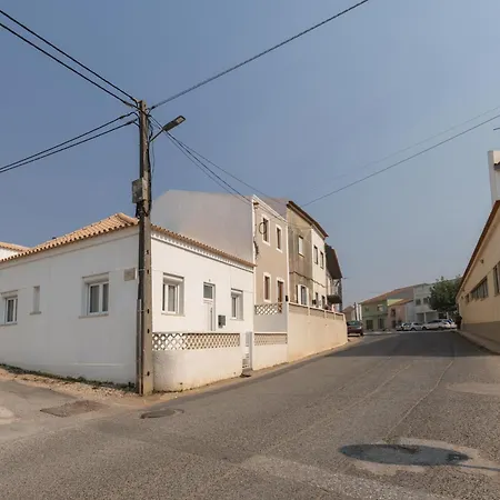 Surf & Chill Peniche Villa