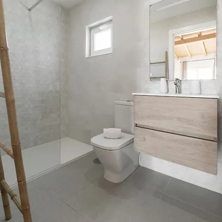 Surf & Chill Peniche * Atouguia Da Baleia