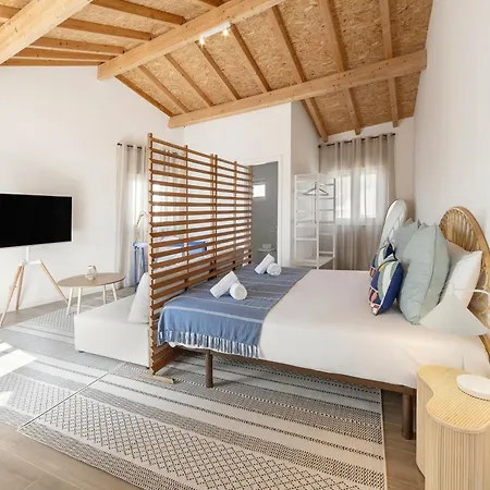 Surf & Chill Peniche Atouguia Da Baleia